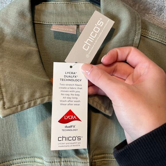 Chico’s Sage Green Utility Jacket Twill Embroidered Floral Women's Size 2 LG New - Picture 6 of 7